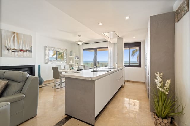 3 camera da letto Appartamento in vendita in La Duquesa / Puerto de la Duquesa, Manilva con piscina garage - 775.000 € (Rif: 8904103)