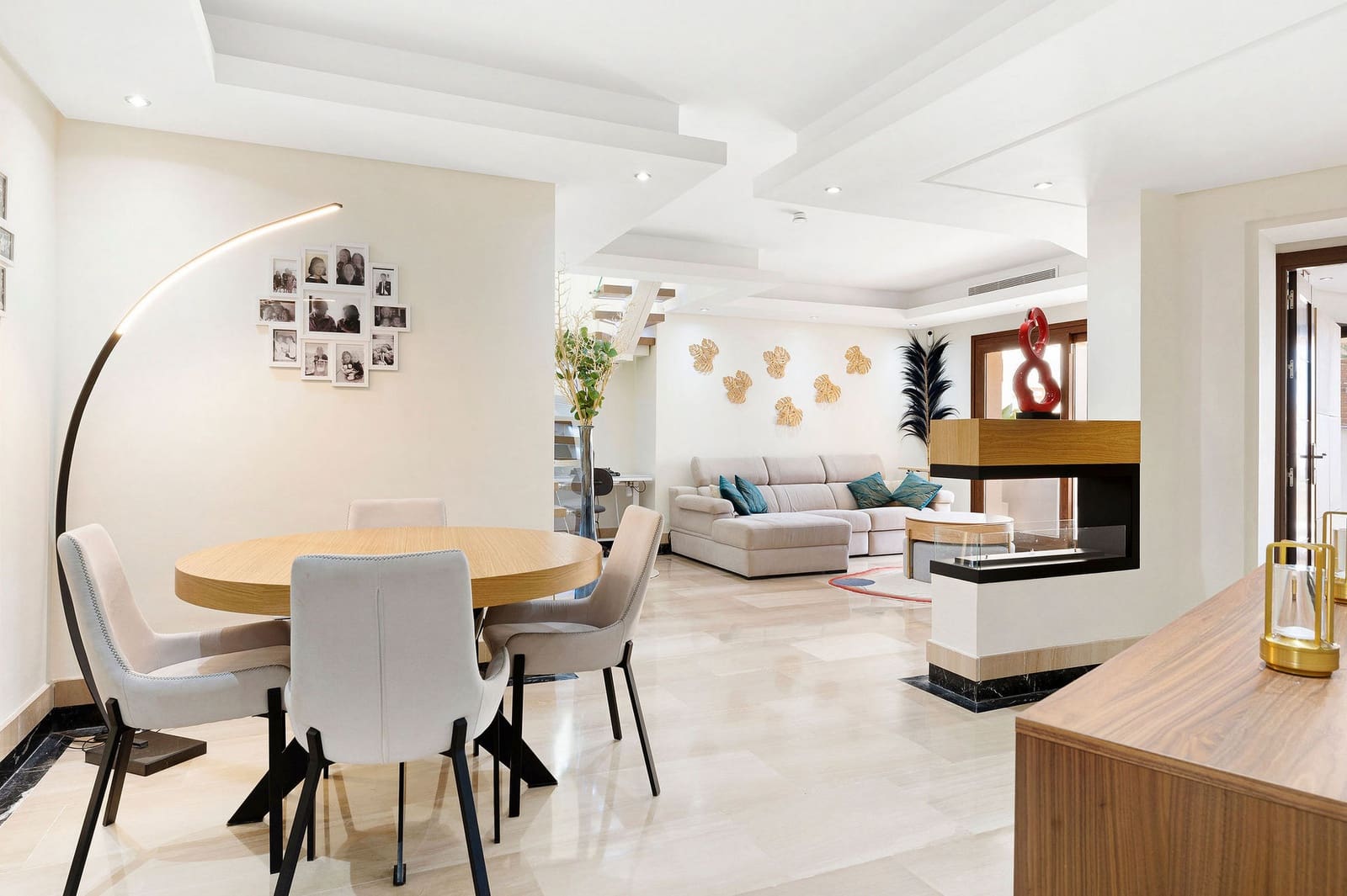 4 soveværelse Penthouse til salg i Estepona med swimmingpool garage - € 1.195.000 (Ref: 8941768)