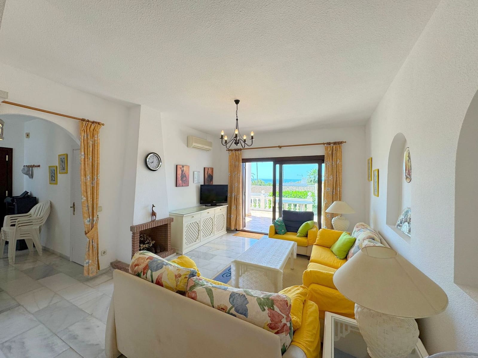 3 sypialnia Dom na sprzedaż w La Duquesa / Puerto de la Duquesa - 495 000 € (Ref: 8982817)