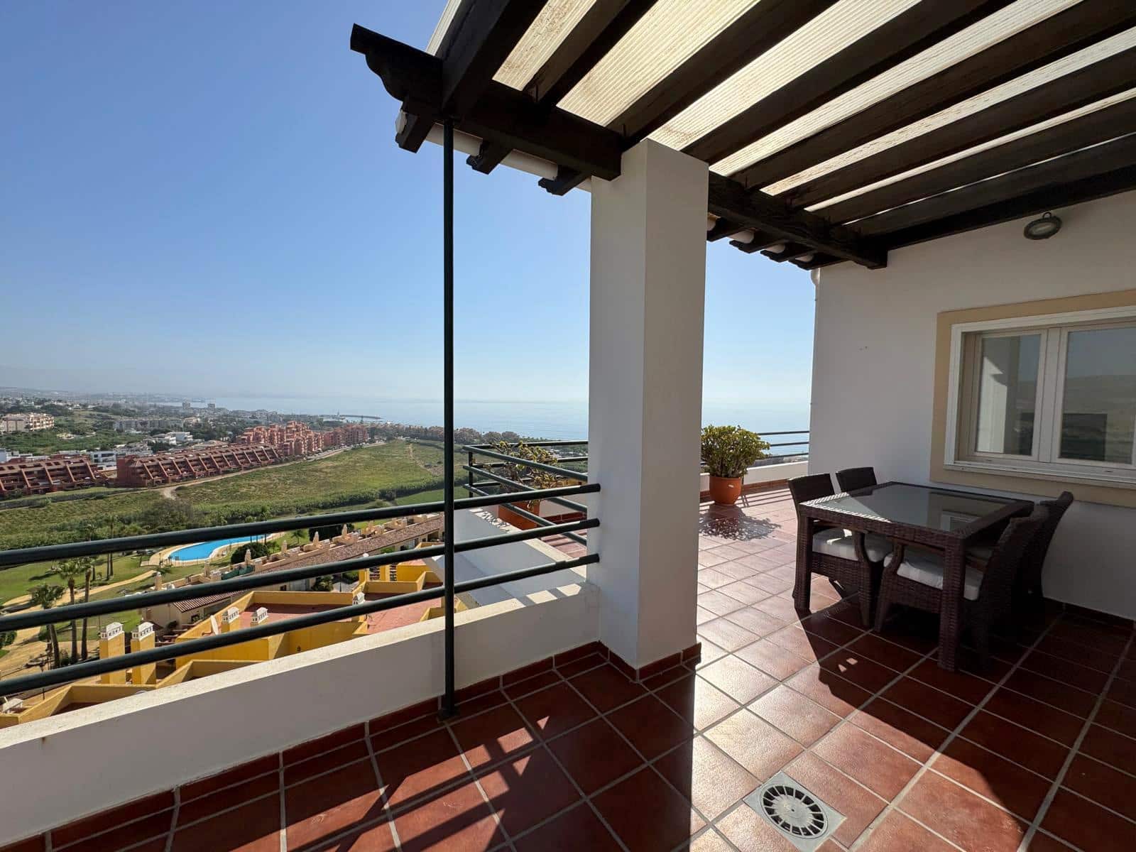 3 camera da letto Attico in vendita in La Duquesa / Puerto de la Duquesa con piscina garage - 525.000 € (Rif: 9127372)