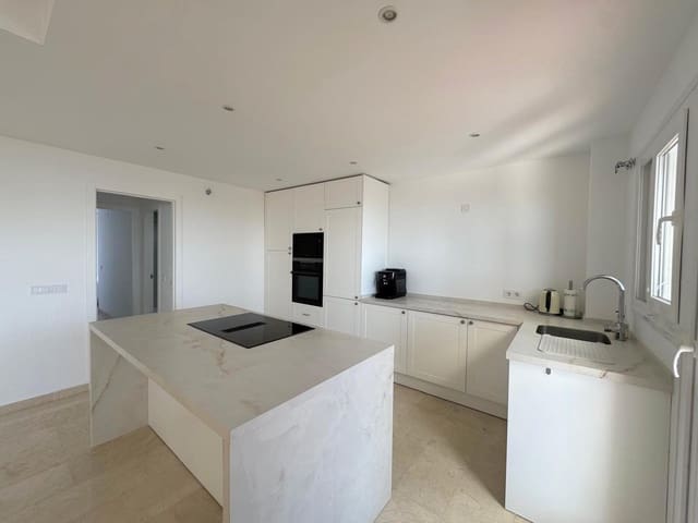 3 camera da letto Attico in vendita in La Duquesa / Puerto de la Duquesa, Manilva con piscina garage - 525.000 € (Rif: 9127372)