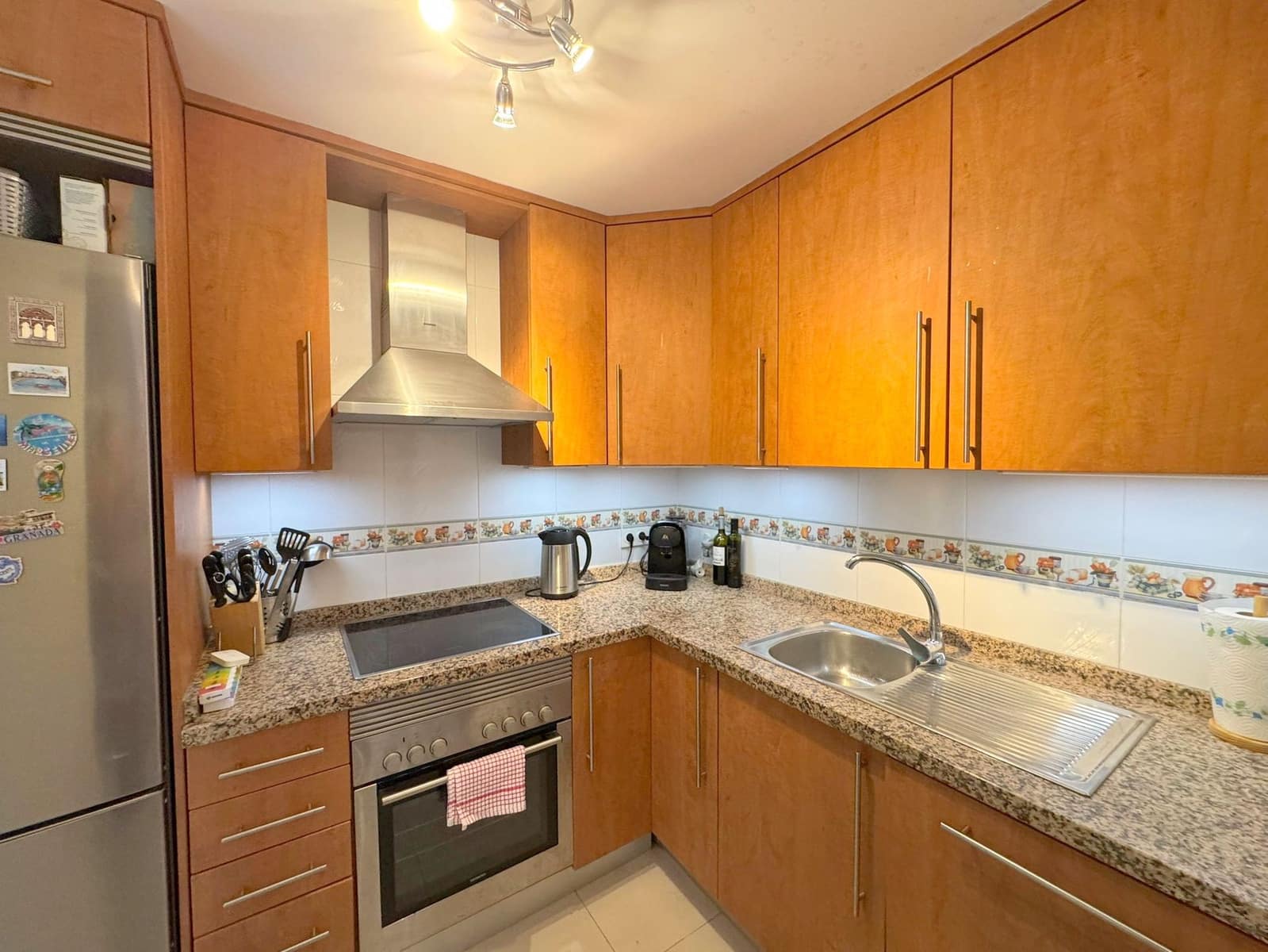 2 bedroom Apartment for sale in La Duquesa / Puerto de la Duquesa with pool garage - € 310,000 (Ref: 9237780)