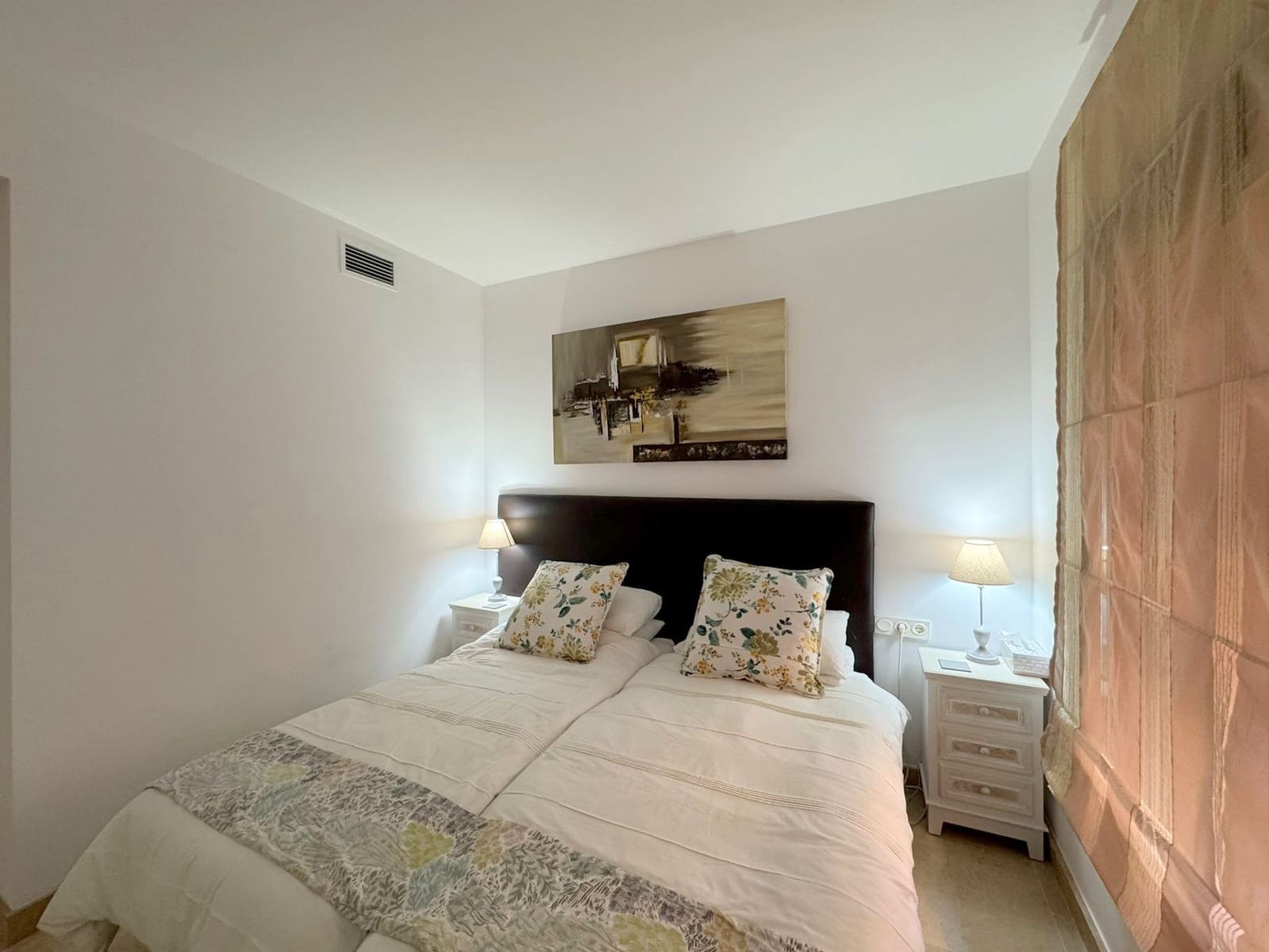 2 bedroom Apartment for sale in La Duquesa / Puerto de la Duquesa with pool garage - € 310,000 (Ref: 9237780)