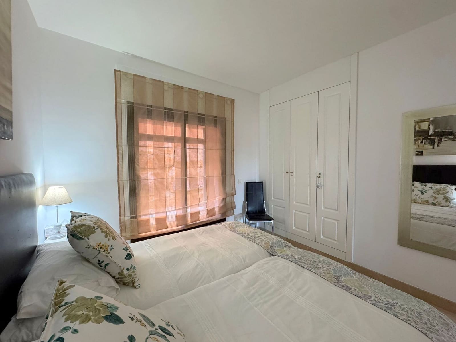 2 bedroom Apartment for sale in La Duquesa / Puerto de la Duquesa with pool garage - € 310,000 (Ref: 9237780)