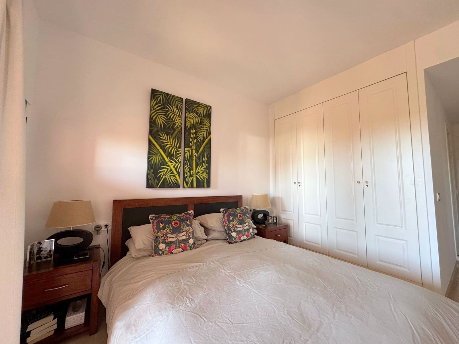 2 bedroom Apartment for sale in La Duquesa / Puerto de la Duquesa with pool garage - € 310,000 (Ref: 9237780)