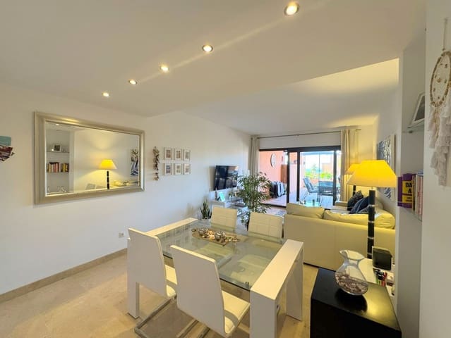 2 soveværelse Lejlighed til salg i La Duquesa / Puerto de la Duquesa, Manilva med swimmingpool garage - € 310.000 (Ref: 9237780)