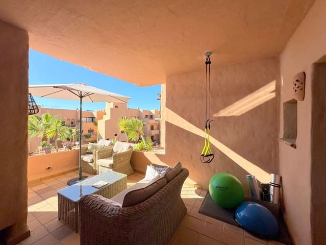 2 soveværelse Lejlighed til salg i La Duquesa / Puerto de la Duquesa, Manilva med swimmingpool garage - € 310.000 (Ref: 9237780)