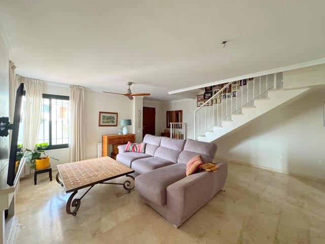 3 soverom Leilighet til salgs i La Duquesa / Puerto de la Duquesa, Manilva med svømmebasseng garasje - € 535 000 (Ref: 9254048)