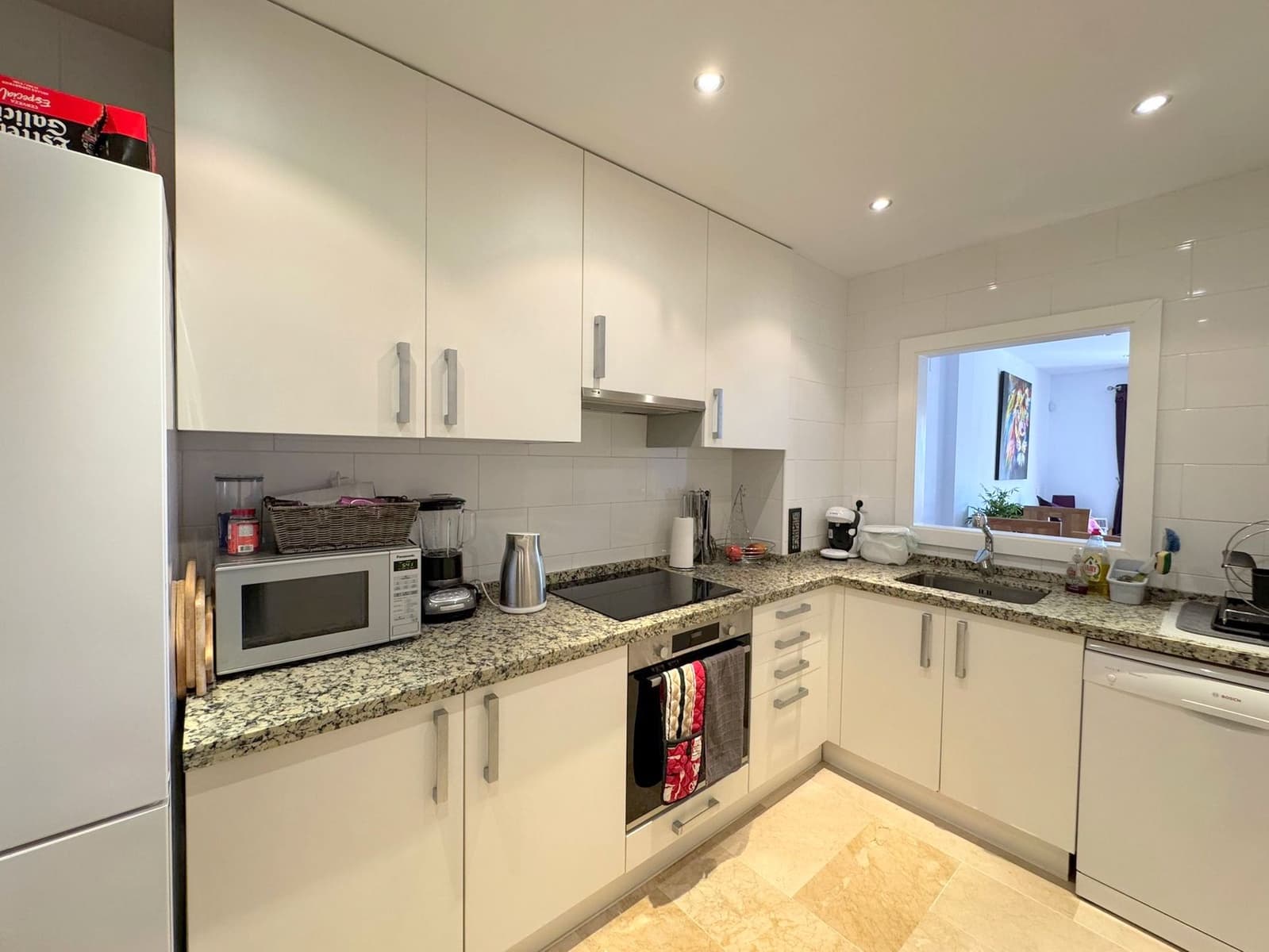 2 soveværelse Penthouse til salg i Manilva med swimmingpool - € 310.000 (Ref: 9258091)