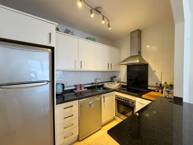 3 soverom Penthouse til salgs i La Duquesa / Puerto de la Duquesa, Manilva med svømmebasseng - € 345 000 (Ref: 9274650)