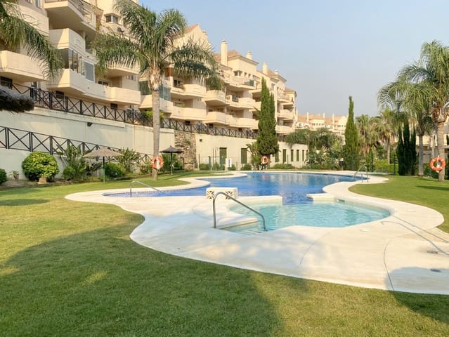 3 soverom Penthouse til salgs i La Duquesa / Puerto de la Duquesa, Manilva med svømmebasseng - € 345 000 (Ref: 9274650)