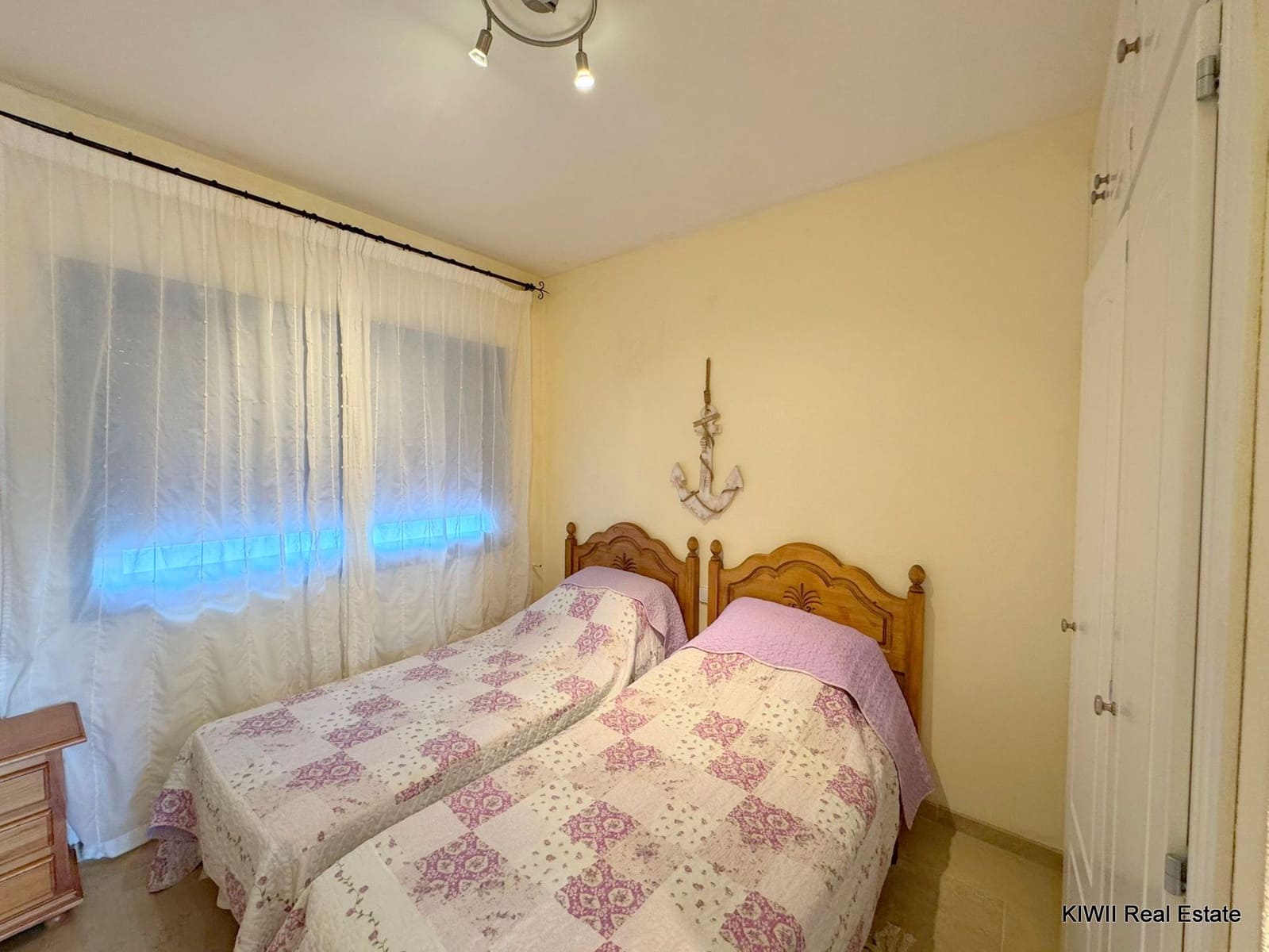 2 chambre Appartement à vendre à La Duquesa / Puerto de la Duquesa avec piscine garage - 299 000 € (Ref: 9301764)