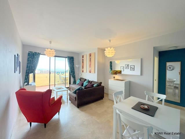 2 bedroom Apartment for sale in La Duquesa / Puerto de la Duquesa, Manilva with pool garage - € 235,000 (Ref: 9301767)