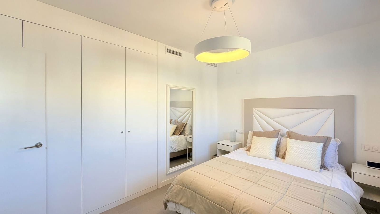 2 makuuhuone Huoneisto myytävänä paikassa Casares mukana uima-altaan 
autotalli - 375 000 € (Ref: 9360709)