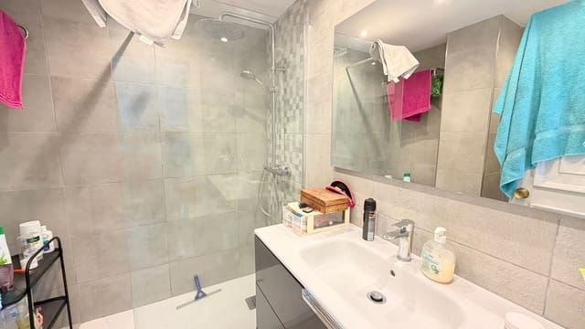 1 Zimmer Apartment zu verkaufen in Benamara, Estepona mit Pool - 280.000 € (Ref: 9464847)