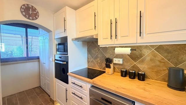 2 Zimmer Apartment zu verkaufen in Manilva mit Pool Garage - 369.000 € (Ref: 9494301)