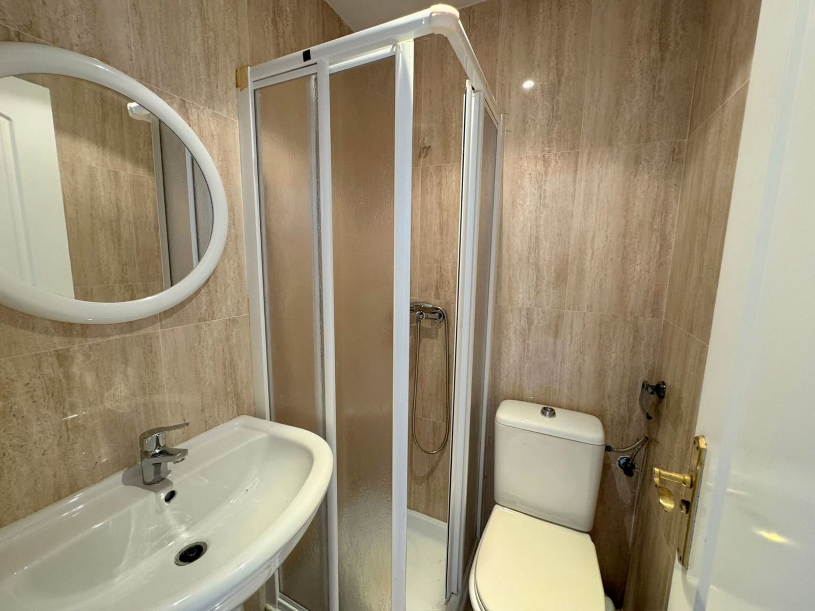 4 bedroom Townhouse for sale in La Duquesa / Puerto de la Duquesa with pool garage - € 485,000 (Ref: 9496921)