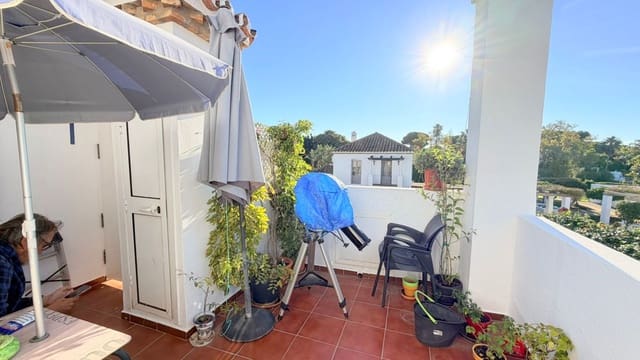 1 soverom Leilighet til salgs i Atalaya-Isdabe, Estepona med svømmebasseng - € 280 000 (Ref: 9496922)
