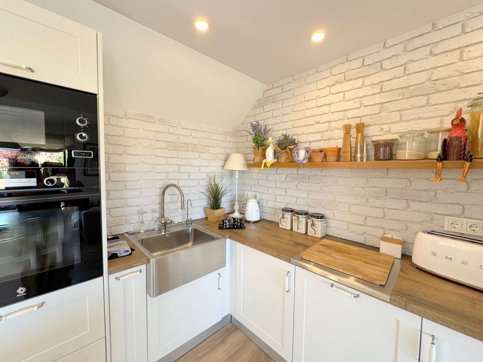 2 bedroom Penthouse for sale in Manilva with garage - € 399,000 (Ref: 9496923)