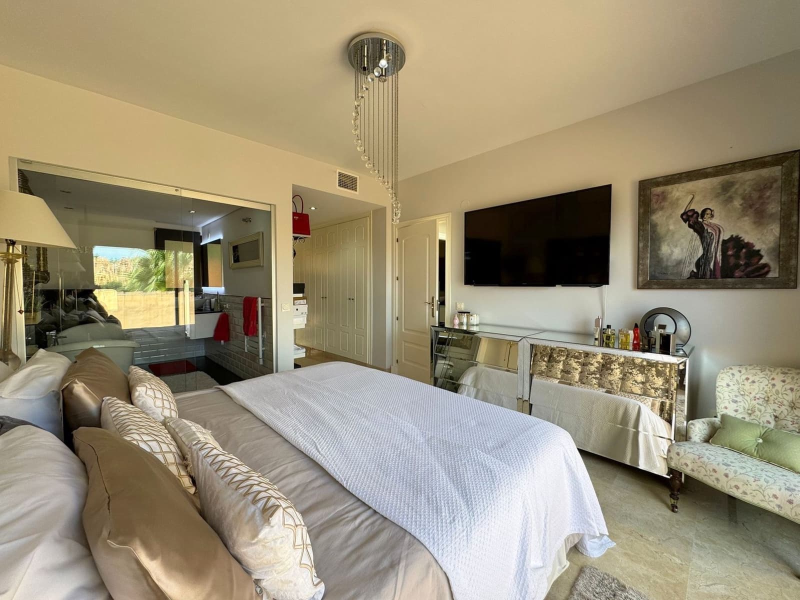 2 bedroom Penthouse for sale in Manilva with garage - € 399,000 (Ref: 9496923)