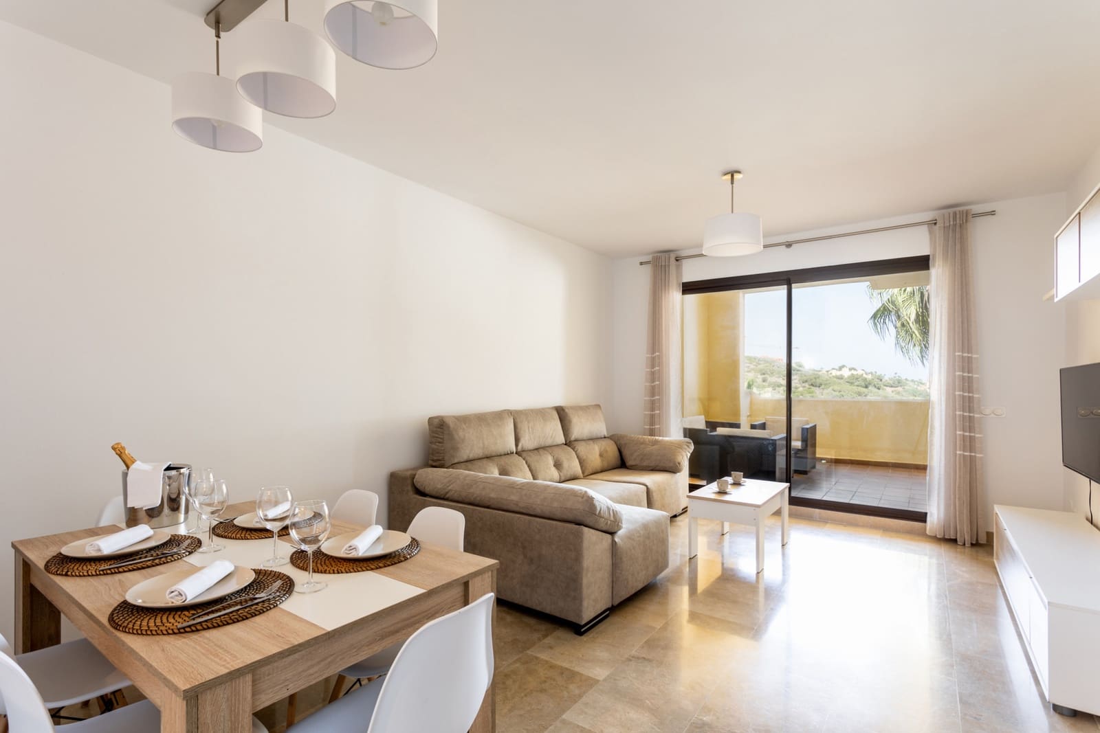 2 bedroom Apartment for sale in Manilva with pool garage - € 318,000 (Ref: 9496924)