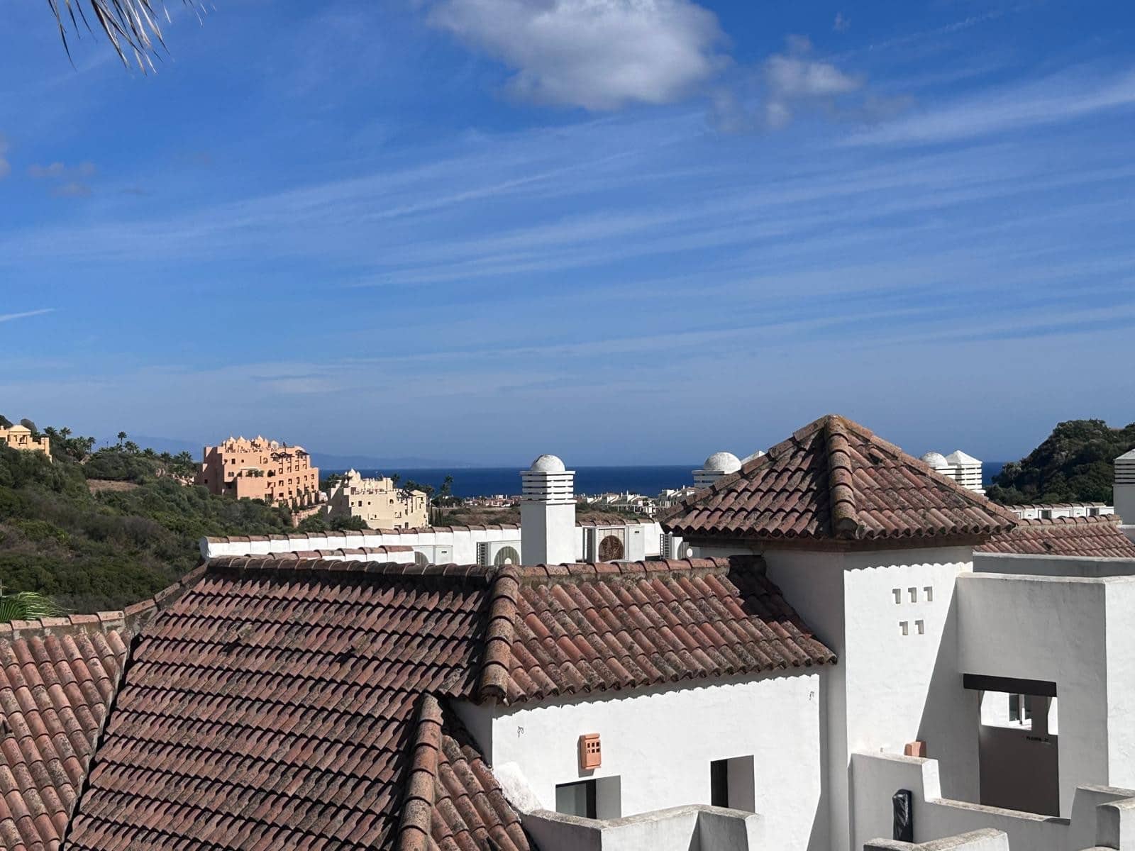 2 bedroom Apartment for sale in Manilva with pool garage - € 318,000 (Ref: 9496924)