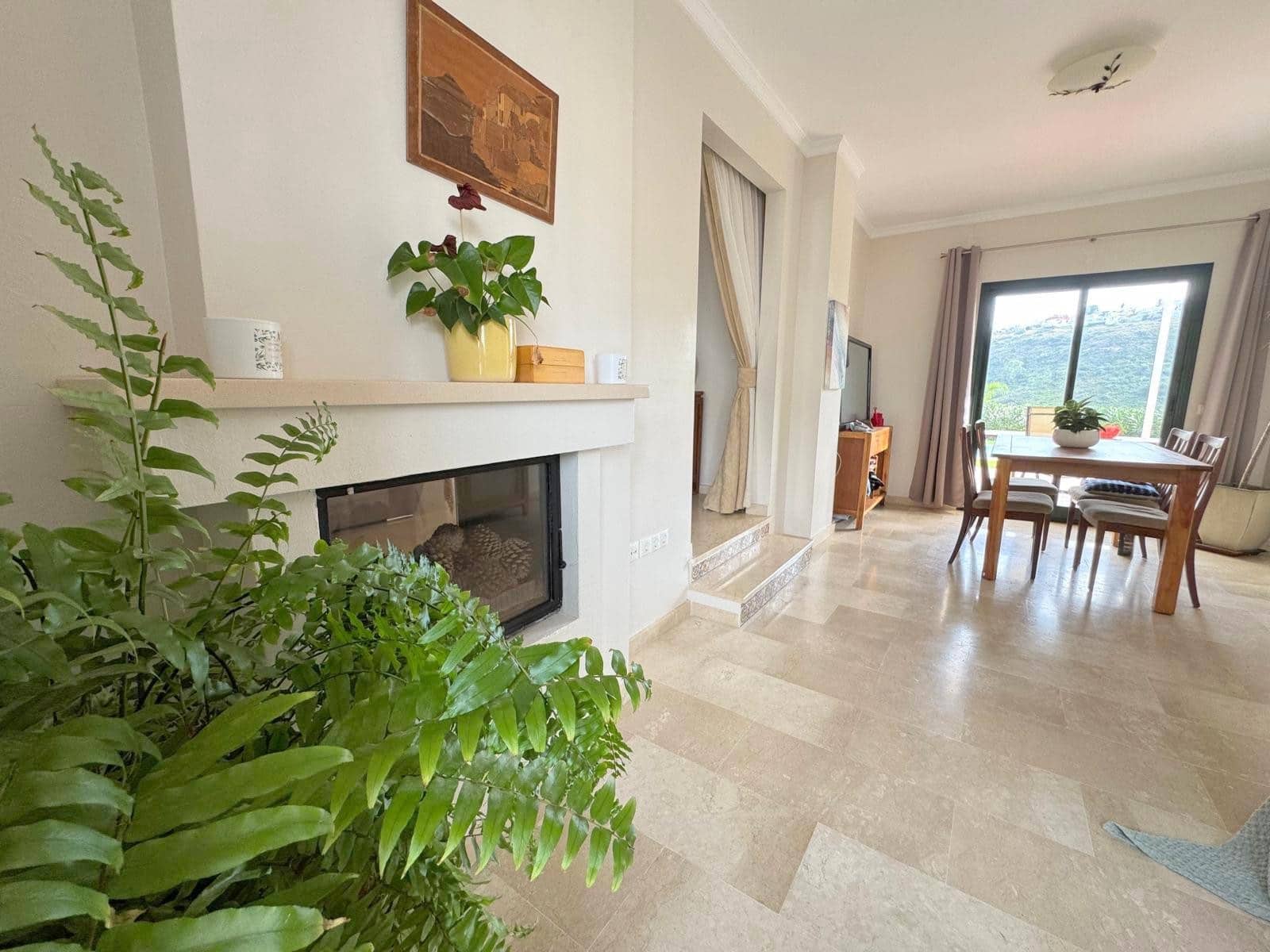 3 bedroom Semi-detached Villa for sale in La Duquesa / Puerto de la Duquesa with pool garage - € 549,000 (Ref: 9496925)