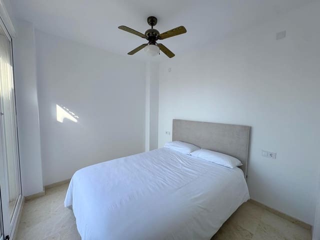 3 soveværelse Penthouse til salg i Manilva med garage - € 525.000 (Ref: 9501906)