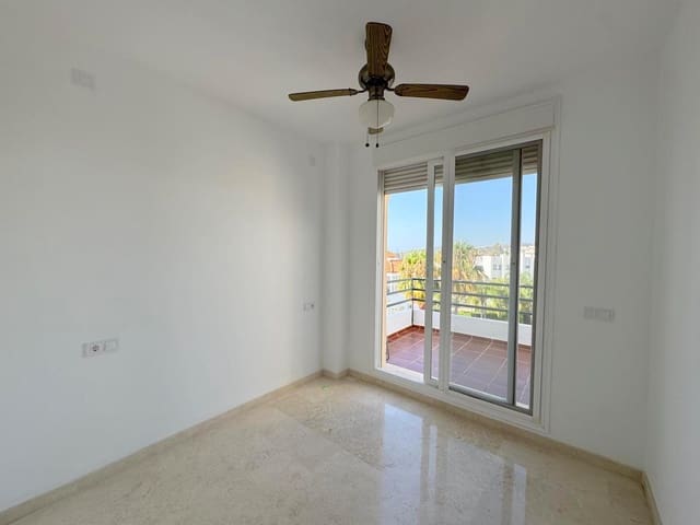 3 slaapkamer Penthouse te koop in Manilva met garage - € 525.000 (Ref: 9501906)