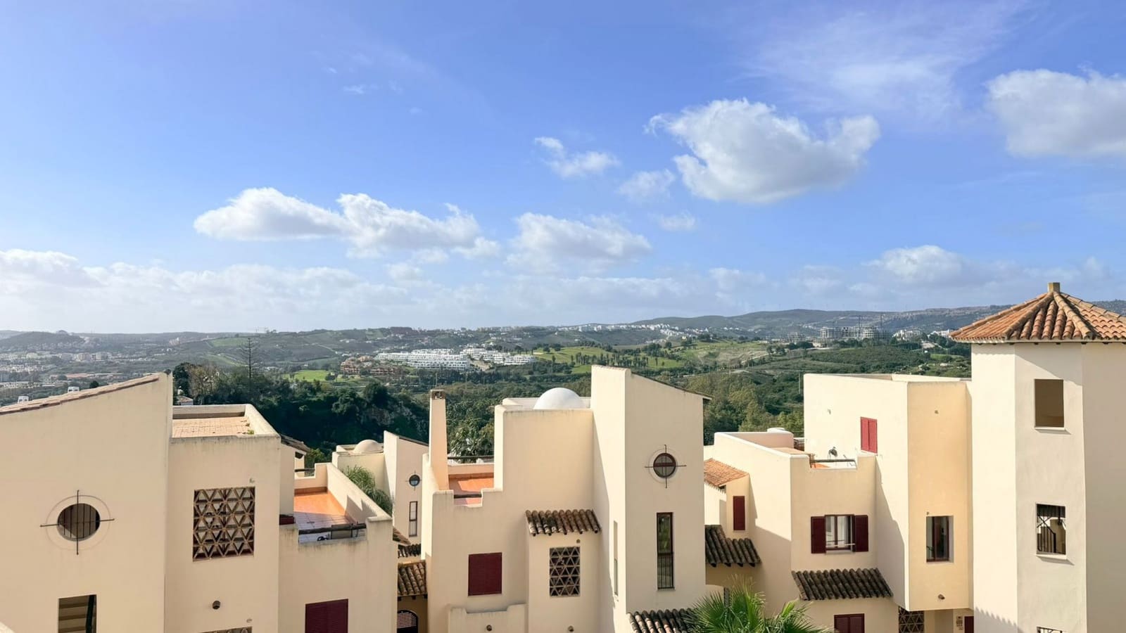 2 Zimmer Apartment zu verkaufen in Bahia de Casares mit Garage - 269.000 € (Ref: 9561369)