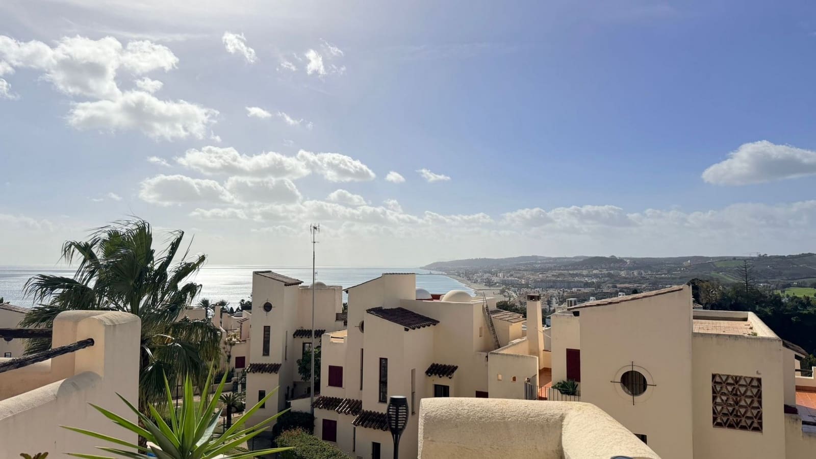 2 Zimmer Apartment zu verkaufen in Bahia de Casares mit Garage - 269.000 € (Ref: 9561369)
