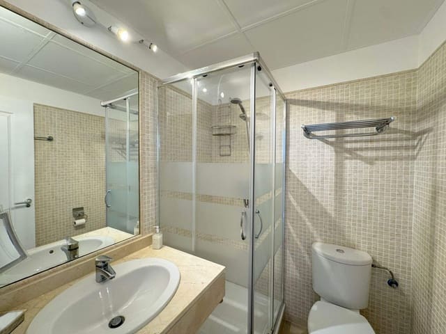 3 slaapkamer Penthouse te koop in La Duquesa / Puerto de la Duquesa, Manilva met garage - € 340.000 (Ref: 9622331)