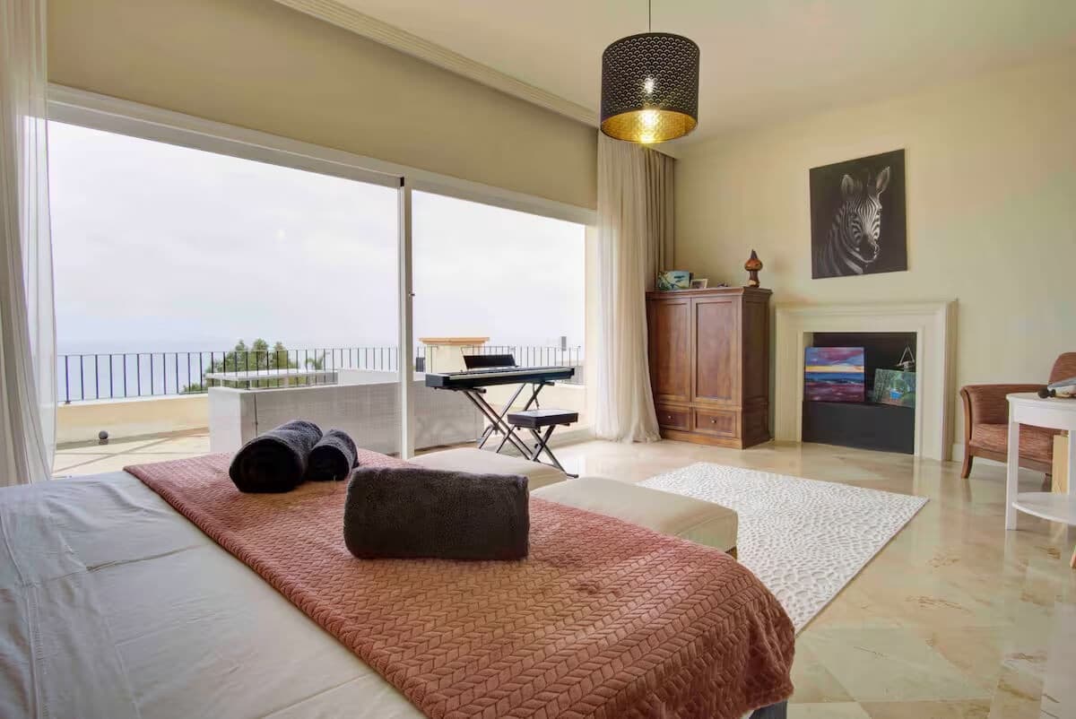 4 camera da letto Villa in vendita in Manilva con piscina garage - 1.499.000 € (Rif: 9643803)