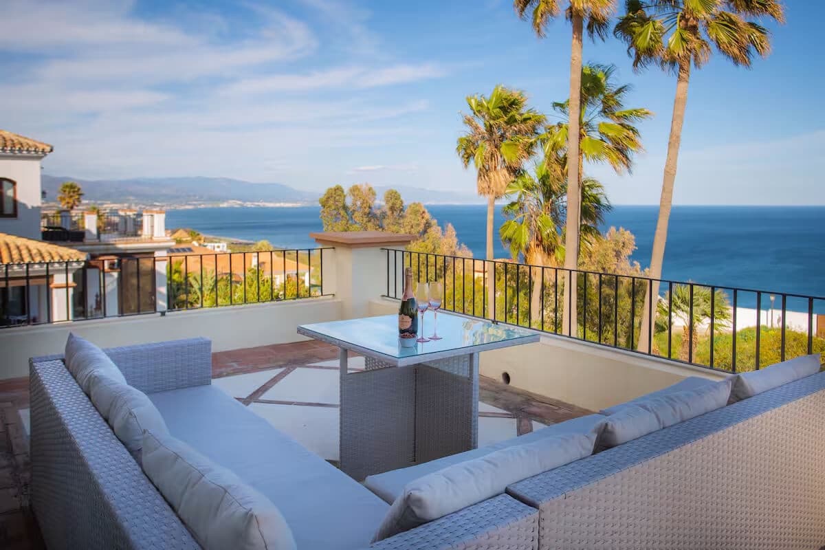 4 camera da letto Villa in vendita in Manilva con piscina garage - 1.499.000 € (Rif: 9643803)