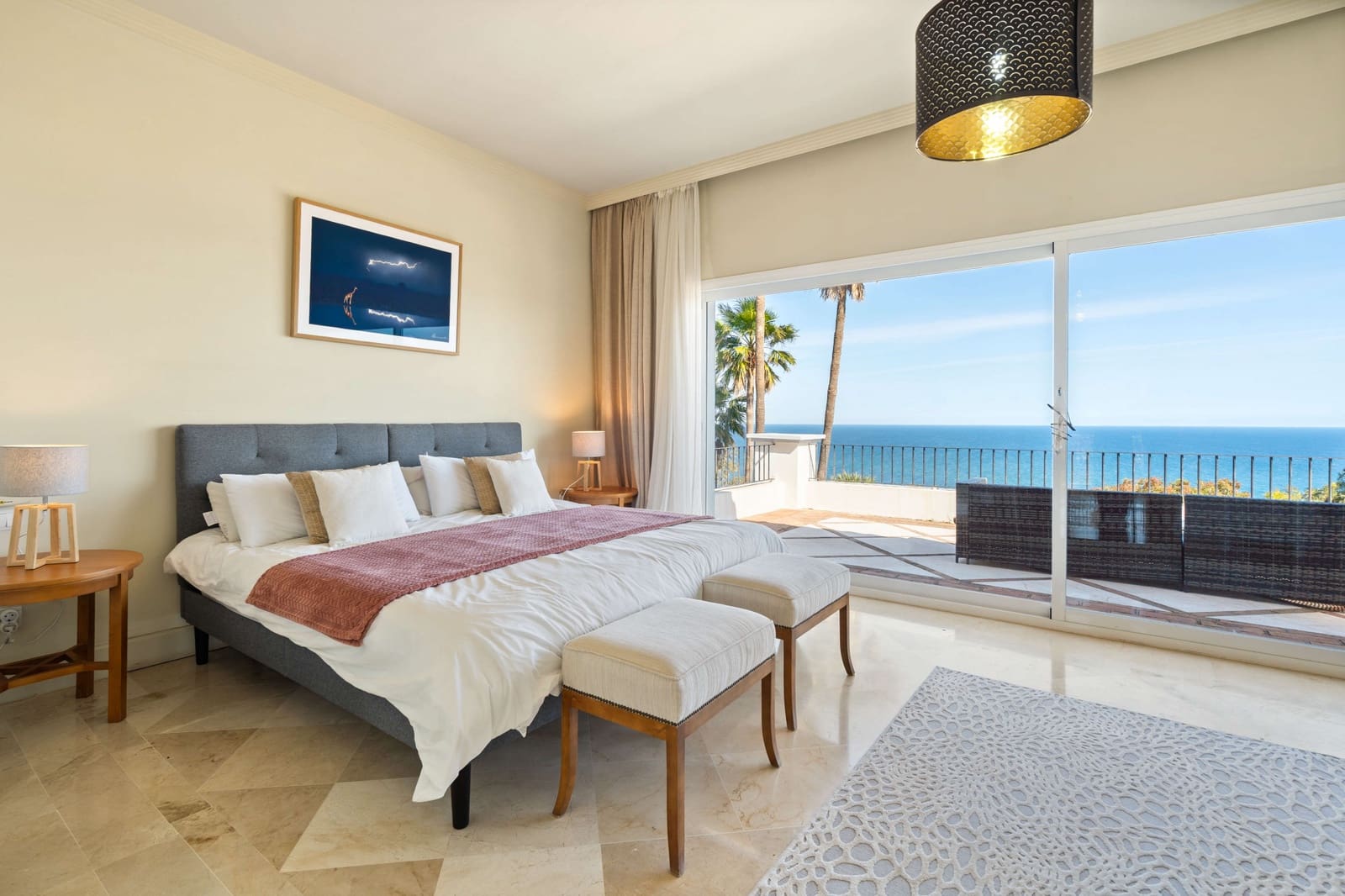 4 slaapkamer Villa te koop in Manilva met zwembad garage - € 1.499.000 (Ref: 9643803)