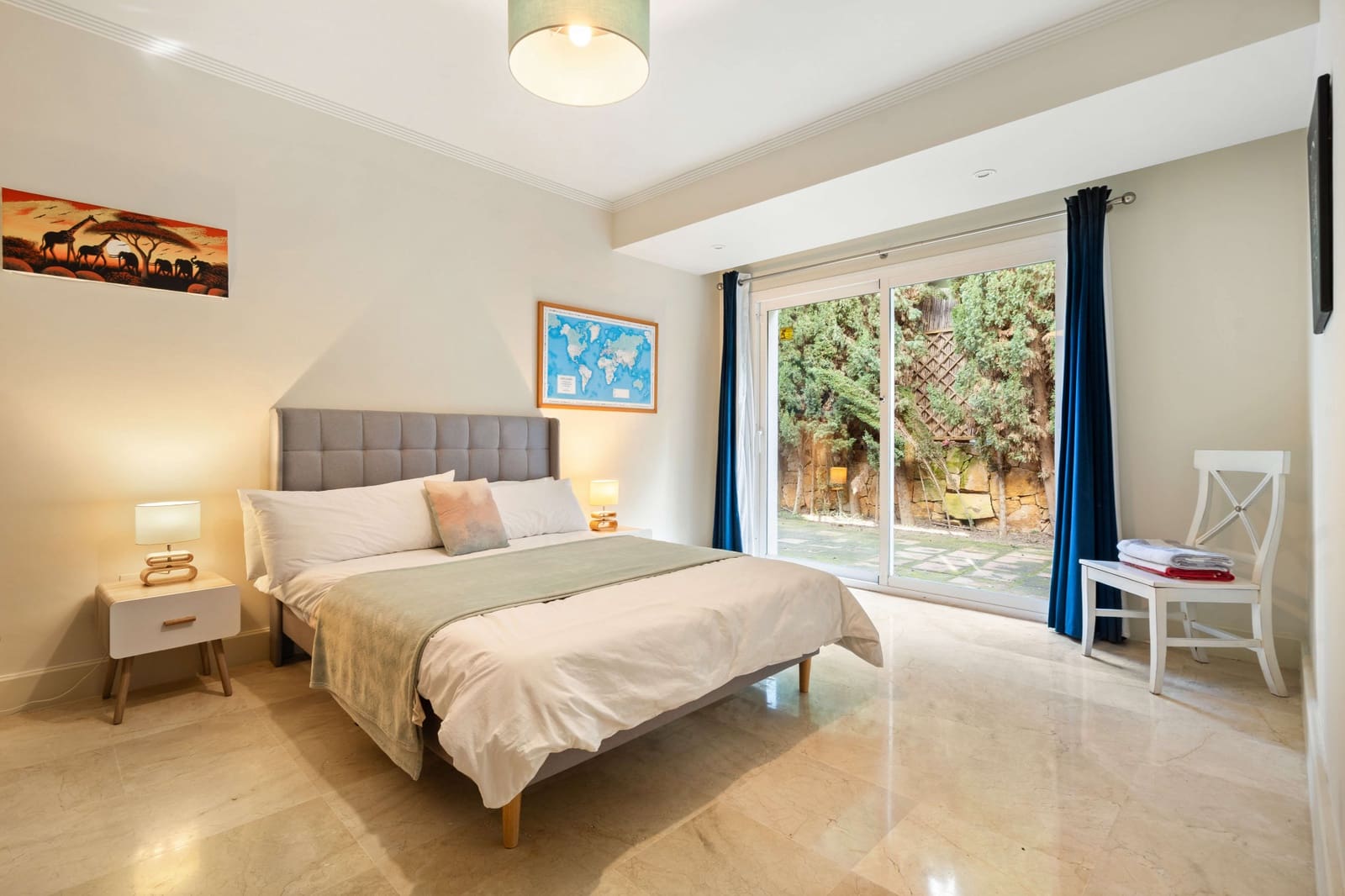 4 slaapkamer Villa te koop in Manilva met zwembad garage - € 1.499.000 (Ref: 9643803)