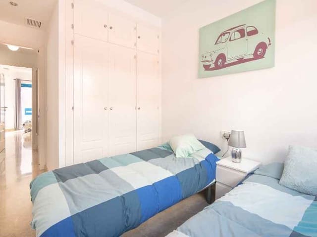 2 soveværelse Lejlighed til salg i Manilva med swimmingpool garage - € 240.000 (Ref: 9665995)