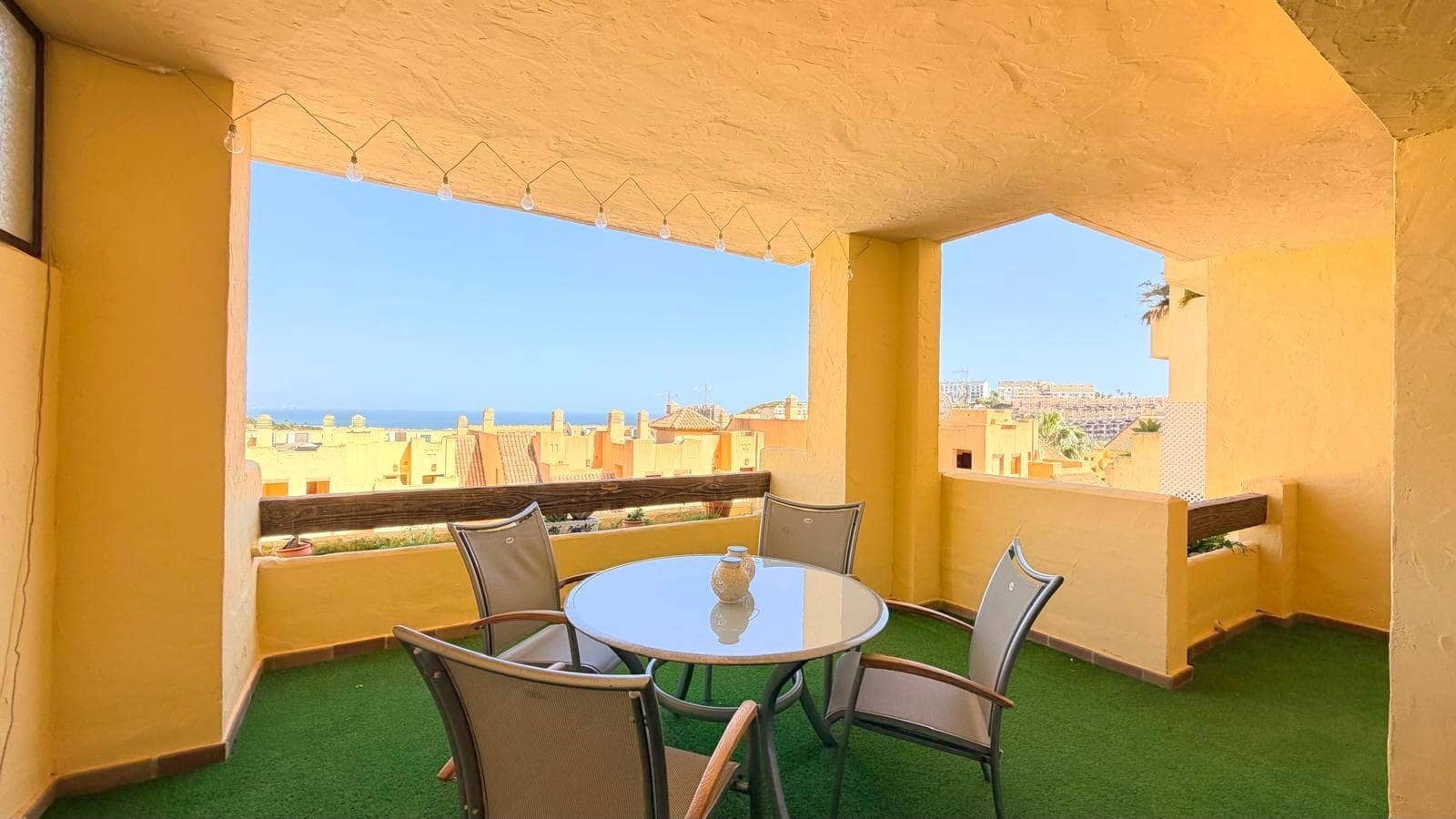 2 bedroom Apartment for sale in Manilva with garage - € 280,000 (Ref: 9700484)