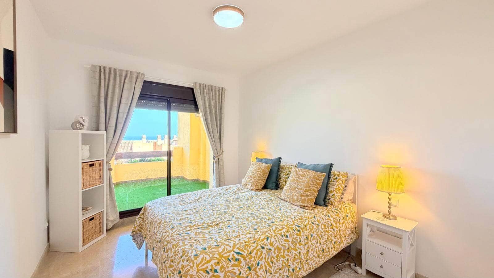 2 bedroom Apartment for sale in Manilva with garage - € 280,000 (Ref: 9700484)