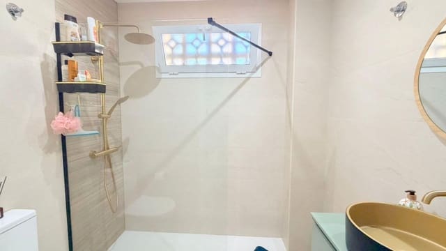 2 slaapkamer Appartement te koop in La Duquesa / Puerto de la Duquesa, Manilva - € 265.000 (Ref: 9731707)
