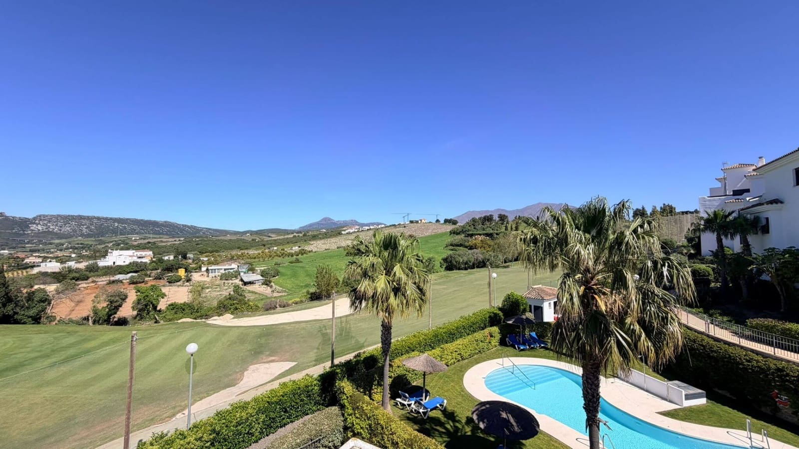 2 soveværelse Penthouse til salg i Casares med garage - € 499.000 (Ref: 9777699)