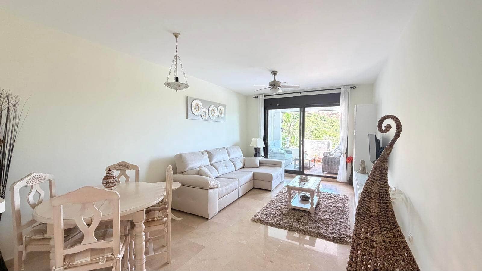 2 bedroom Apartment for sale in Manilva with pool garage - € 279,000 (Ref: 9828742)