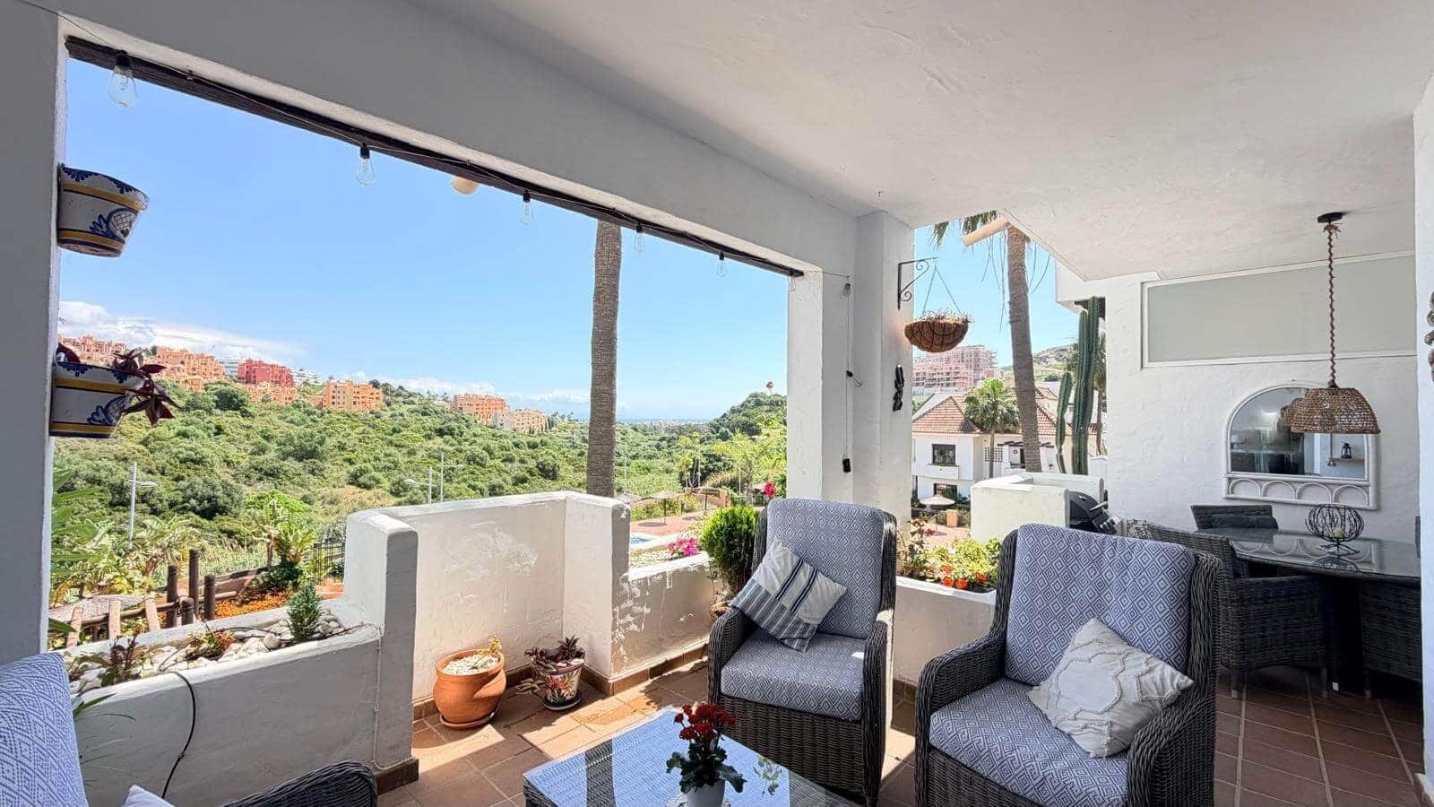 2 bedroom Apartment for sale in Manilva with pool garage - € 279,000 (Ref: 9828742)