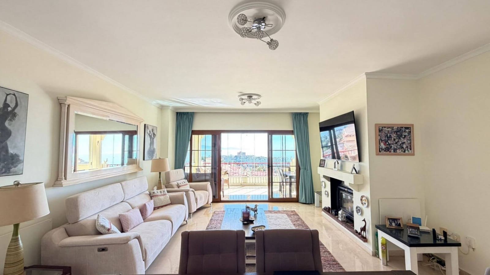 3 sypialnia Apartament na sprzedaż w Manilva z basenem garażem - 525 000 € (Ref: 9851636)