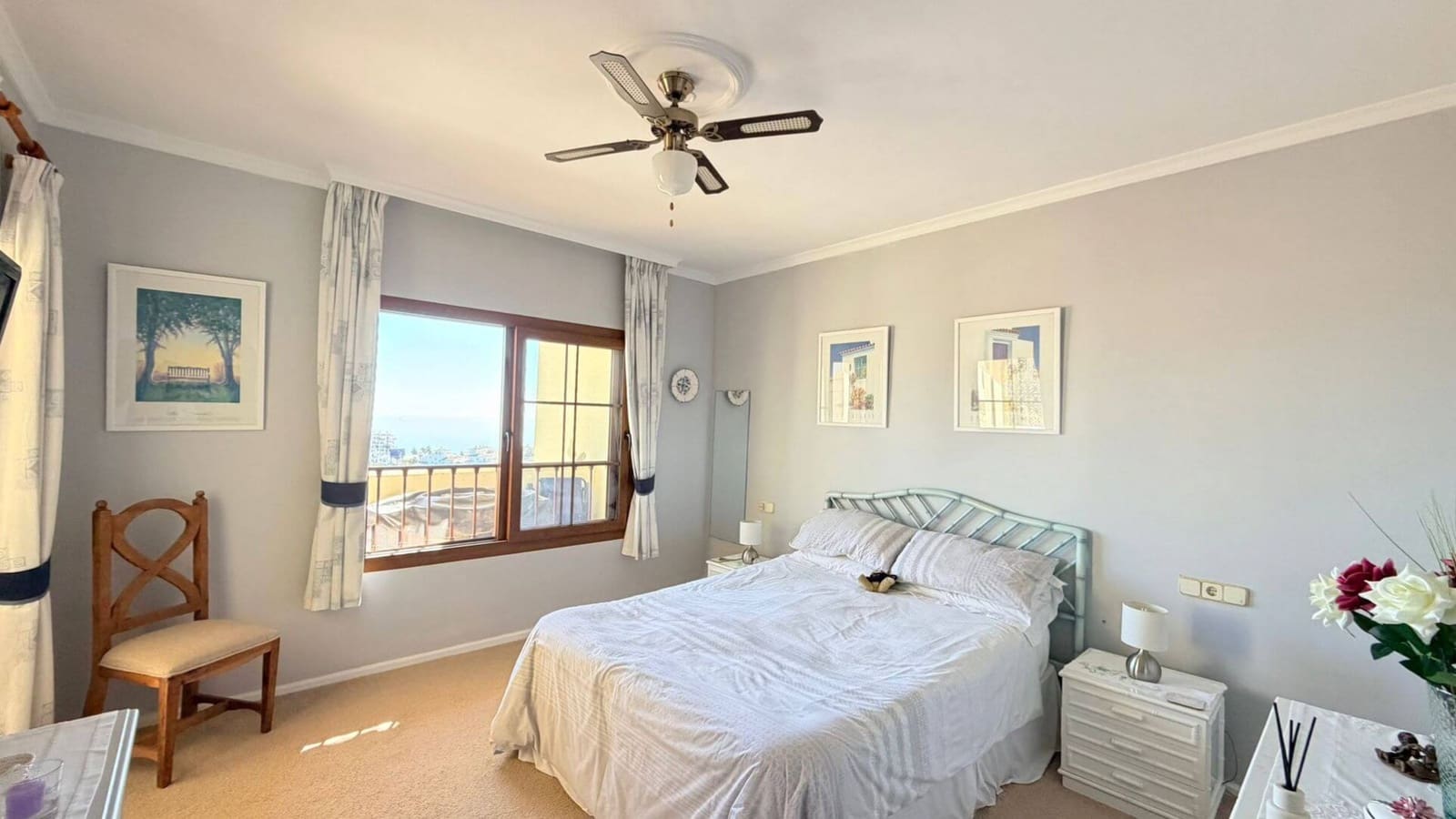 3 sypialnia Apartament na sprzedaż w Manilva z basenem garażem - 525 000 € (Ref: 9851636)