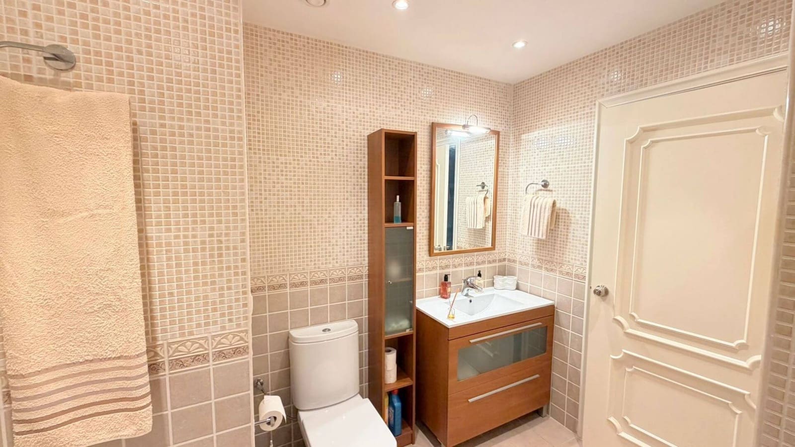 3 bedroom Apartment for sale in Manilva with pool garage - € 525,000 (Ref: 9851636)