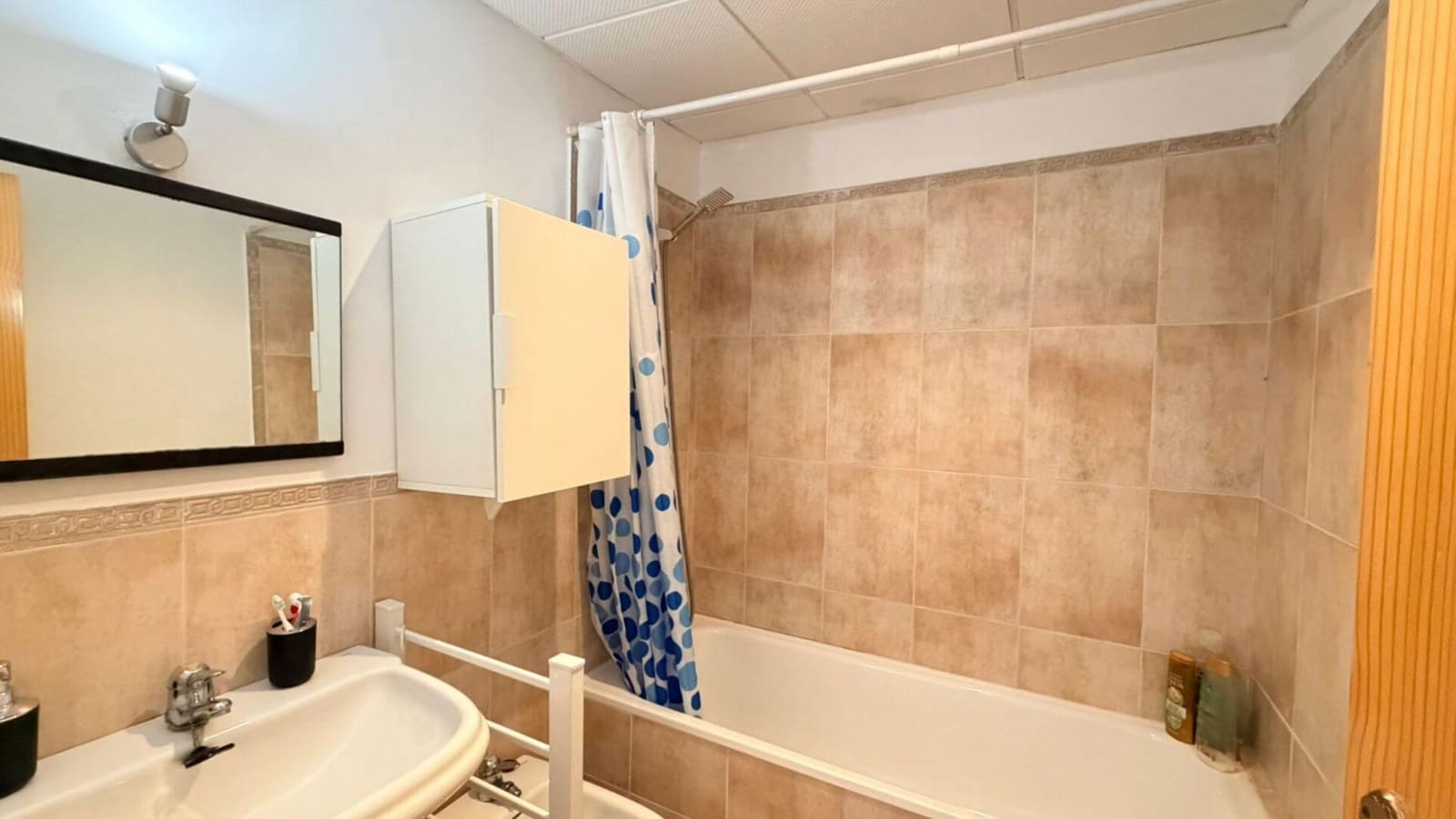 3 sovrum Hus till salu i Manilva med garage - 335 000 € (Ref: 9866643)