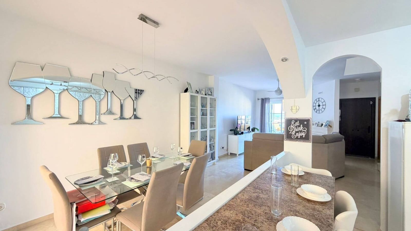 3 sovrum Hus till salu i Manilva med garage - 335 000 € (Ref: 9866643)