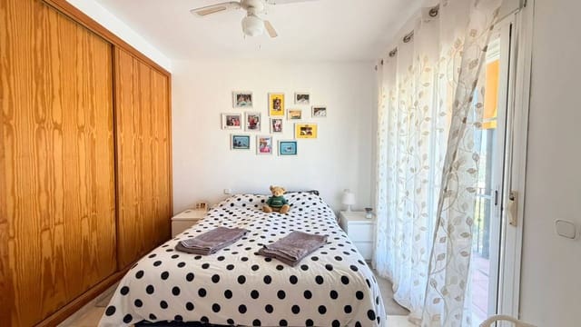 3 sovrum Hus till salu i Manilva med garage - 335 000 € (Ref: 9866643)