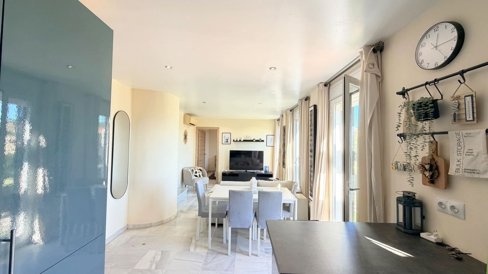 3 sypialnia Apartament na sprzedaż w Manilva - 315 000 € (Ref: 9889892)